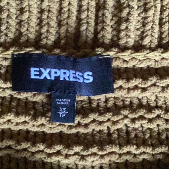Express lightweight poly bulky knit sweater with balloon sleeves size XS - Picture 5 of 10